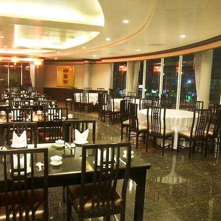 Jolly Suites&Spa Petkasem Haōhng Khēm エクステリア 写真