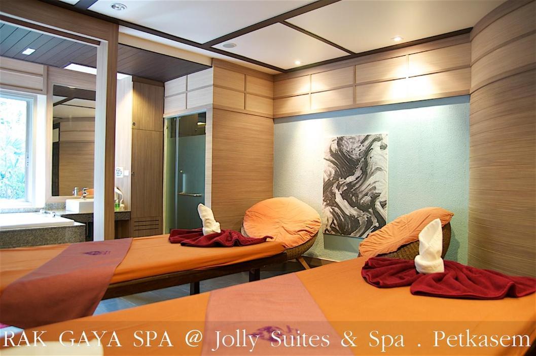 Jolly Suites&Spa Petkasem Haōhng Khēm エクステリア 写真