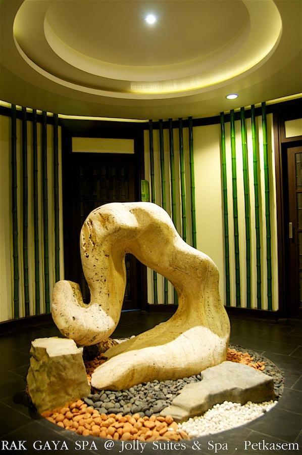 Jolly Suites&Spa Petkasem Haōhng Khēm エクステリア 写真